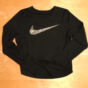 Nike Running Shirt With Thumb Holes